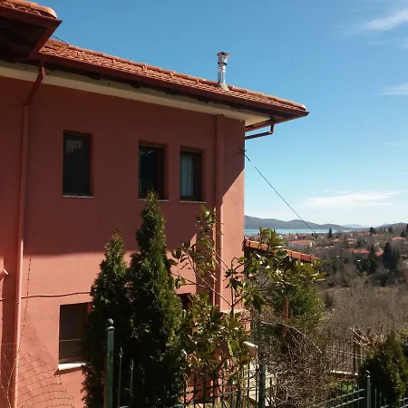 μονοκατοικία με θέα στη λίμνη πλαστήρα Feriehus Kalývia Fylaktís