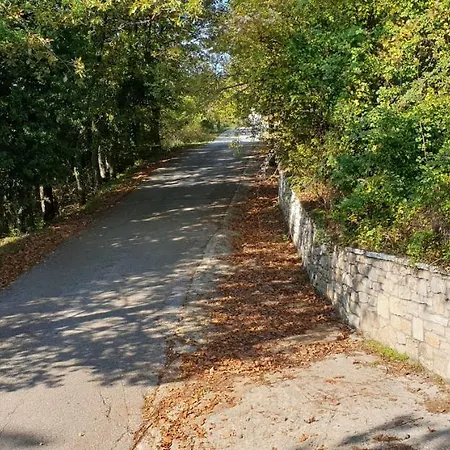μονοκατοικία με θέα στη λίμνη πλαστήρα Feriehus *